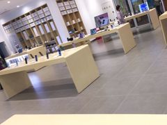 -华为授权体验店(中山公园来福士)