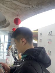 -宫铭烫发染发接发店