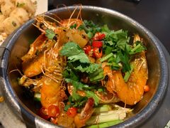 -大头虾越式风味餐厅(光明广场店)