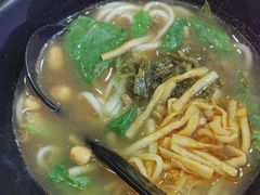 -桂在香知桂林米粉(红博中央公园店)