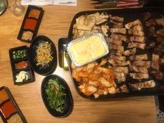 -百年食客韩式烤肉(南三环店)