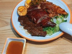 -瑞霖·隆江猪脚饭