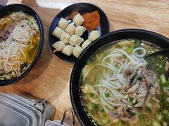 -二哥米线 丽江店