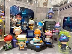 -泡泡玛特POPMART(蓝色港湾店)