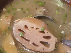-老街烧烤大排档·地道湖北菜·龙虾馆(汉口火车站店)