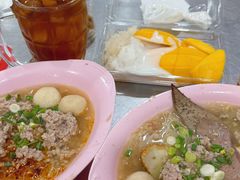 -榮泰米粉湯(Left Shop)