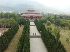 -三塔倒影公园