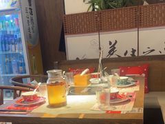 -尚尚仙·酸汤猪手·猪肚鸡火锅(华联万柳购物中心店)