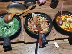 -啫两手·啫啫煲·小饭堂(龙城万科里店)