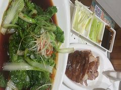 -梅利汴京烤鸭•开封豫菜地标店(东大街店)