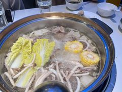 -烹然四季椰子鸡火锅(姚家园万象汇店)