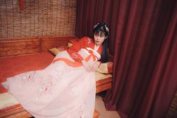 -汉仪华裳汉服馆(打浦桥店)