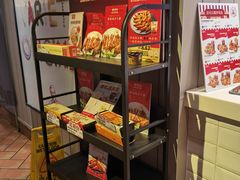 面包甜点陈列柜-肯德基(鲁迅路店)