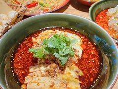-先启半步颠小酒馆(虹桥龙湖天街店)