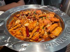 鸡爪煲-胖哥俩肉蟹煲(湖滨银泰in77店)