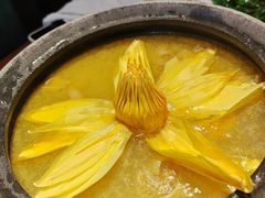 -映水芙蓉(长宁来福士店)