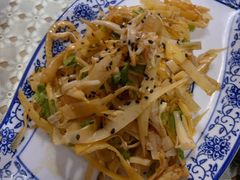-蜗牛小馆醉乡民谣云南菜(惠新西里店)