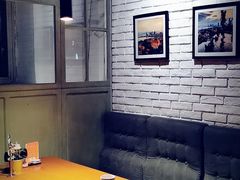 -JINNS锦时 steak&pizza(浸信会礼拜堂旧址店)