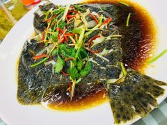 -烁佳海鲜大馅饺子
