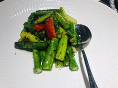 -粤凤佬