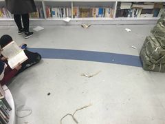 -新华书店(虹悦城店)
