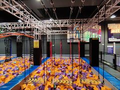 -Tenker Club弹刻极限主题公园 · 蹦床 · 团建 · 生日派对(大关店)