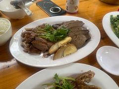 -乌文新澄海卤鹅店