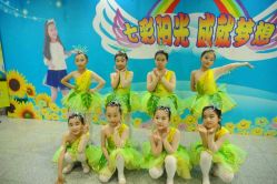 点击看大图 -CARE宴会设计·高端定制(丽思卡尔顿酒店)