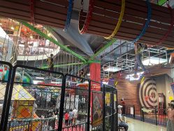 -嗨翻Hi-Fun竞技主题乐园·蹦床团建生日聚会(五棵松华熙店)