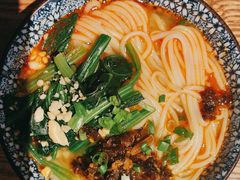 -草窝烤鸭·新京菜(振华广场店)