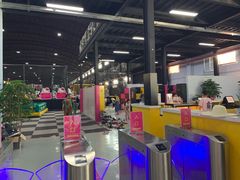 -嘿哟动霸CHUA·新潮玩运动娱乐中心·蹦床滑冰团建乐园