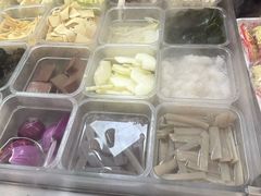 -红渡小香·牛肉麻辣香锅(车站南路店)
