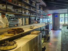 -Carbon莫卡哆·意大利复古集市餐厅(杭州大厦店)