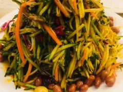 -胖太太四川麻辣排骨串(镇江路分店)