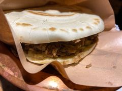 -平娃三宝烧烤·面食(南小街店)