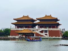 -清明上河园