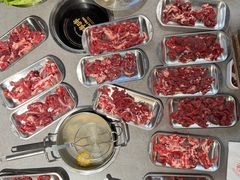 -张哞哞·鲜切牛肉自助火锅(高德置地店)