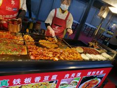 -正宁路小吃夜市