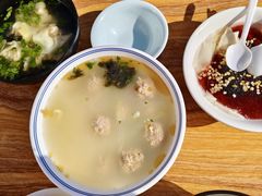 丸子汤-和众大油条(维明路店)