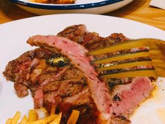 肉眼牛排-HELLO 27 意面·沙拉·帕尼尼