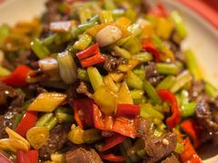 -魏铭鱼头捞饭(晋阳路店)