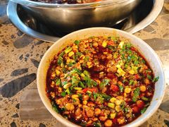 -肖肖酸萝卜鱼火锅(总店)