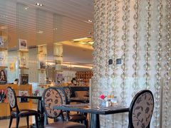 -圣丰索菲特·2 On 988 Café 自助餐厅