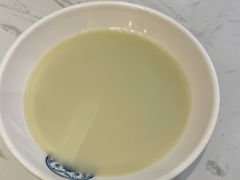-李与白包子铺(桐梓林店)