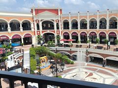 -佛罗伦萨小镇广佛名品奥特莱斯(疏港路店)