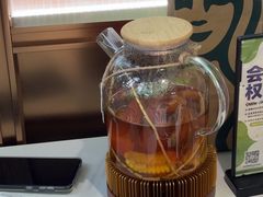 -洪氏嗨捞·广东猪肚鸡·椰子鸡火锅(西咸万象城店)