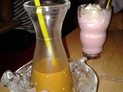 冰镇奶茶-斯登堡烘焙餐厅(东方宝泰店)