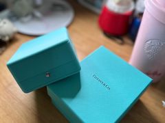 -Tiffany & Co.蒂芙尼
(杭州大厦店)