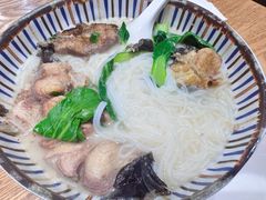 -鲜越鲜鱼粉(财富购物中心店)