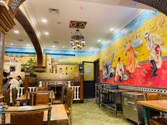 大堂-清真·玛丽亚新疆菜主题餐厅(浙江中路店)